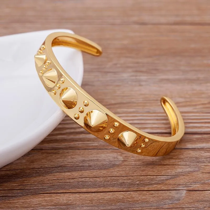Bangle Gothic Style Cuff Bangles Cubic Zirconia Gold Cone Rivet Punk Couple Bracelets Wristbands For Women Men Jewelry Wholesale