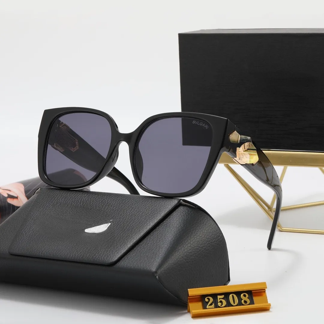 Mode Designer Solglasögon Round Black Full Flame Glasses Gradient Färger Lins För Man och Kvinnor Gåvor