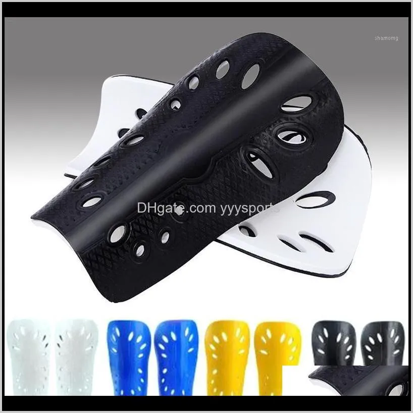 Chauffe-bras 1 paire de coussinets de football légers et doux Gardes de football Supporters Protecteur de jambe de sport pour enfants Équipement de protection pour adultes Shin Guard1 W Q1Gry