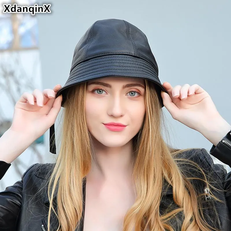 XdanqinX elegante moda mujer sombreros tipo cubo sombrero de cuero genuino piel de oveja novedad mujeres de moda marcas gorra de ala ancha