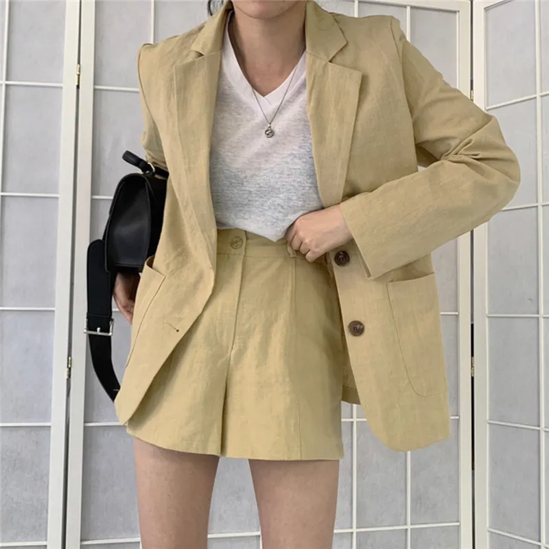 OL Wear Mode Frauen Blazer Anzüge Casual Sonnencreme und Shorts Hosen Set Büro Damen 2 Stück Sets 210421