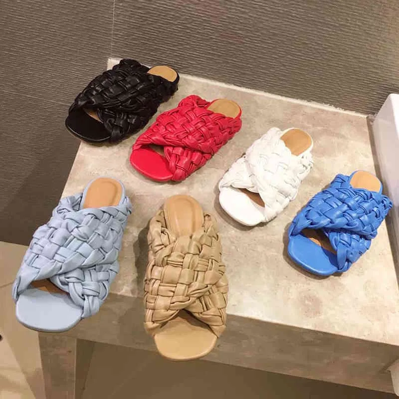 Mode kvinnor tofflor sommar 2021 väv damer sandaler skor låg öppen toe platt utomhus glidor kausal kvinnlig strand flip flops y0406