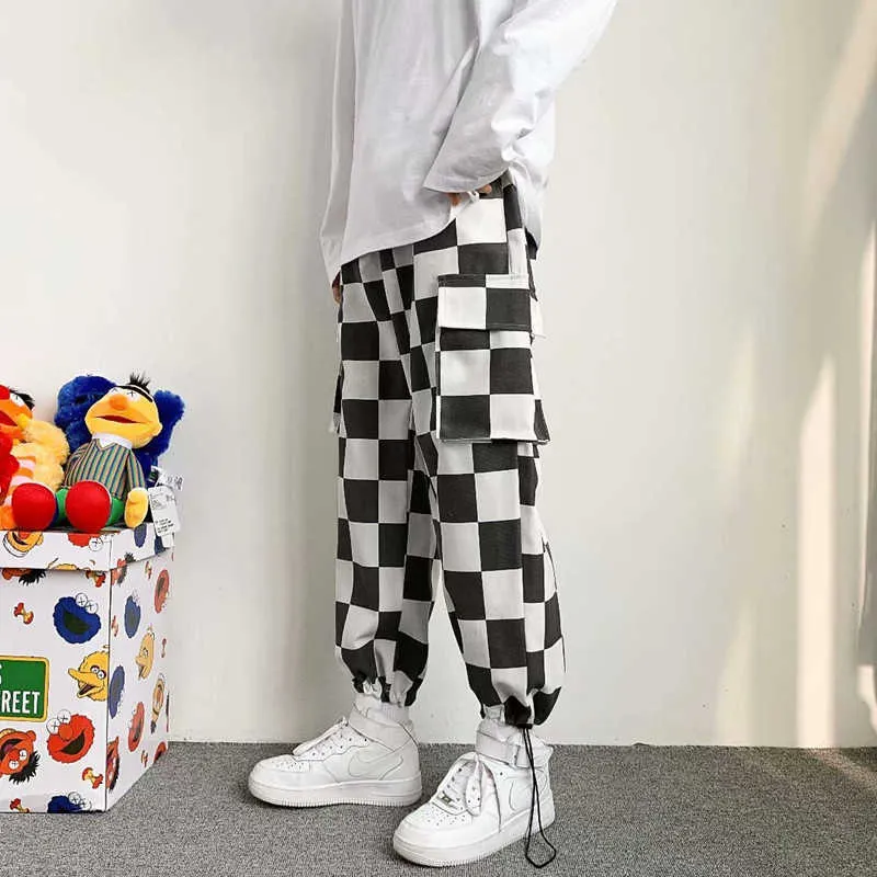 Summer Hip Hop Casual Men's Pants Black/White Blue/white Plaid Big Size Loose Sports Harem Joggers Men Tie feet Pants Streetwear Y0927