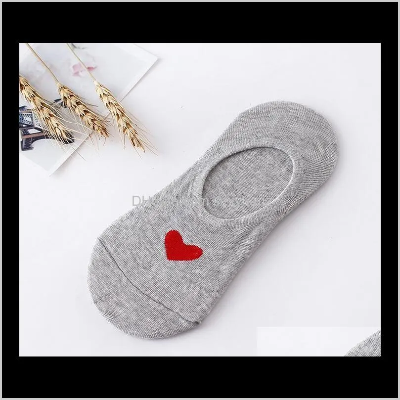  shipping hot sale non-slip silicone women invisible sock slippers cotton shallow mouth heart socks spring summer s16