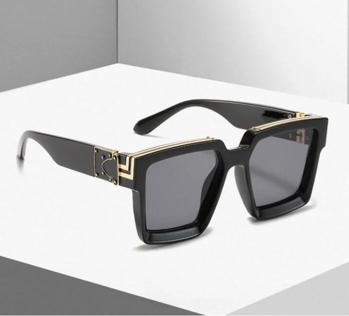 Luxury Solglasögon Högkvalitativ Märke Sun Glasses Mens Mode Solglasögon Designers Eyewear För Mens Kvinnors Solglasögon Nya Glasögon