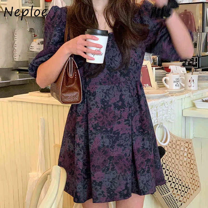 Vintage print a line high sales waisted dress