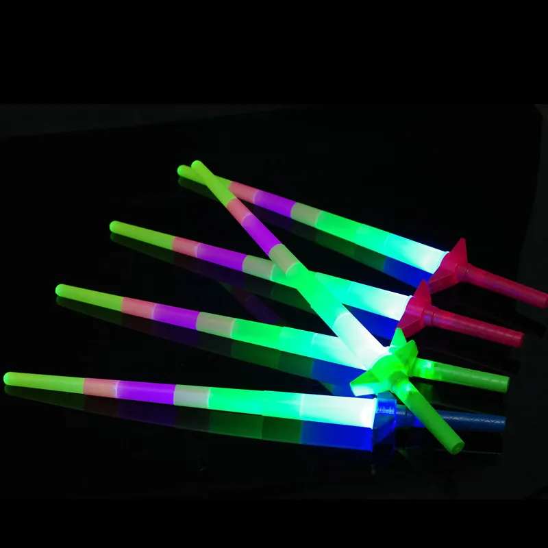 Tillverkare kreativt står LED Stor fyra sektion Teleskopisk fluorescerande pinne, lysande pinne, rekvisita för konsert jubel