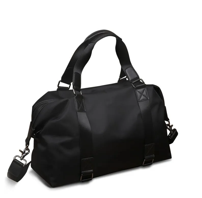 55 cm Luxurys designers väskor mode män kvinnor reser duffel pås läder bagage handväskor stor kontrast färg kapacitet sport 66588207r