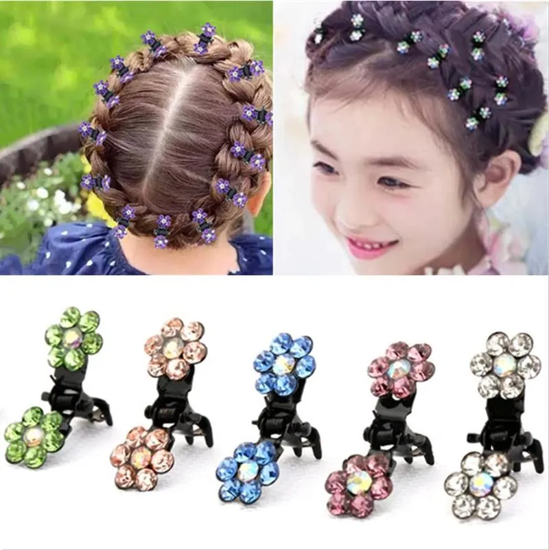 مقاطع الشعر barrettes 12pcs/ أزياء فتيات صغيرات صغيرة من الزهور الكريستالية