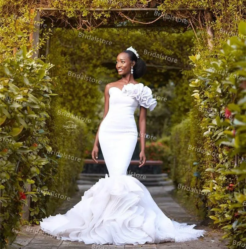 Stunning Plus Size African Crystal Plus Mermaid Wedding Dress With Long  Train And Sheer Neckline Perfect For A Fishtail Bridal Gown From Readygogo,  $217.09 | DHgate.Com