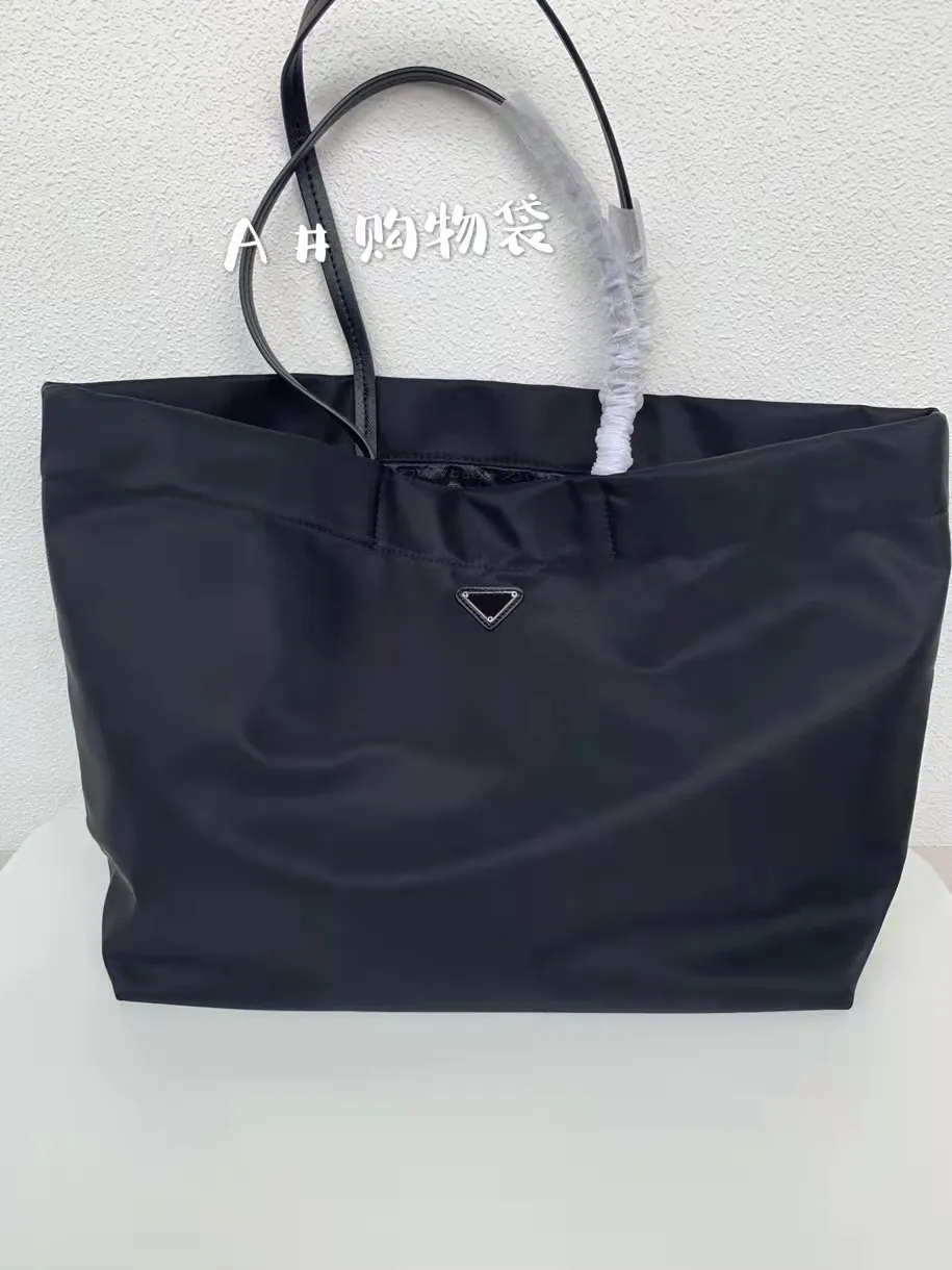 2022 Ladies Large Brand Bag Shopping Bag High Quality Fashion Recycled Nylon Tote Shoulder Luxury Designer Handbag