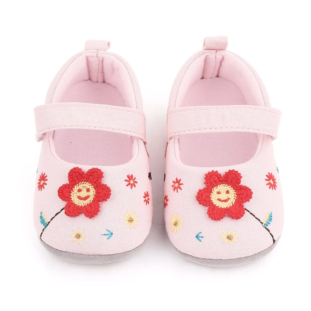 Детские девочки обувь Prewalker Girls First Walkers новорожденные детские детские кроссовки осень вышитые малыши для девочек