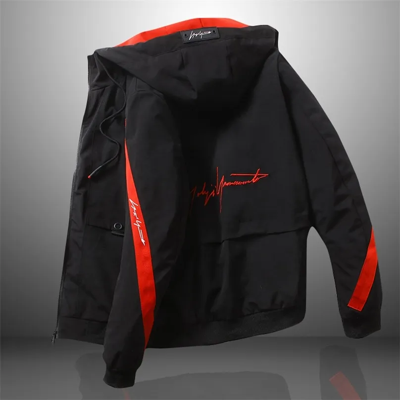 Men's Jackets Autumn embroidery Patchwork Streetwear Casual Waterproof Outwear Hooded Breathable Windbreaker Jacket Male 4XL 211217