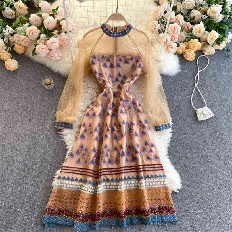 Суд женщины мода круглые шеи с длинным рукавом сетка шить вышивка крюк цветок элегантное платье винтажные одежды Vestidos R279 210527