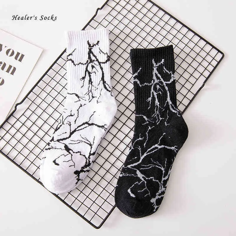 New Black Lightning Men and Women Socks Cotton Color Harajuku White Flash Happy Hip Hop Fashion Skateboard Casual Girls Sockings Y1119