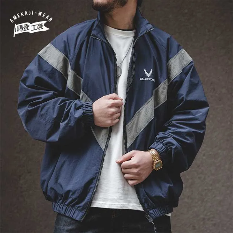 Maden Army Bomber Jackets för män Vintage Training Suit vibe vind reflekterande huva snabbtorkande jacka manlig blå 211025
