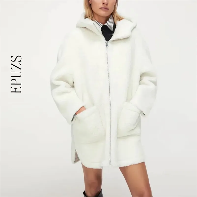 Płaszcz zimowy Kobiety Z Kapturem Faux Fur Coats Lambwool Kurtka Kobieta Teddy Casual Zipper 210521