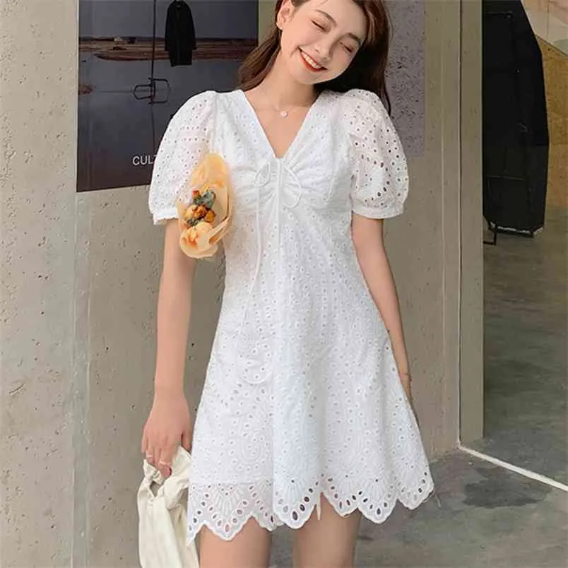 Korean Fashion Casual Summer Dress Women Sexy Drawstring V-Neck Lace Hollow Out White Mini Dresses Party Vestidos 210514