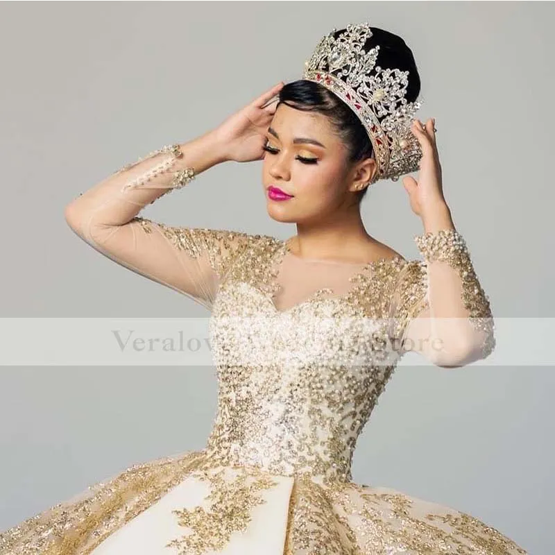 Champagne Quinceanera Dresses Ball Gown Scoop Long Sleeves Appliques Lace Sequins Girl Sweet 16 Party Dress251O