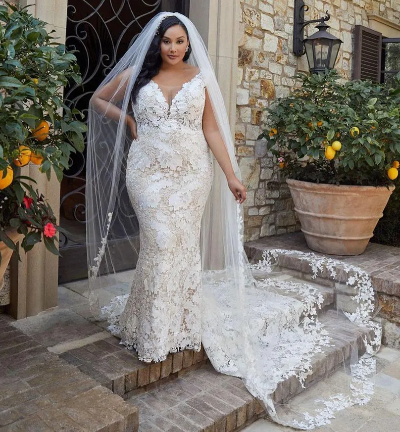 Deep V-образные вырезы плюс размер кружева русалка свадебные платья свадьбы аппликации развертывающие поезд без спинки свадебные платья Vestidos de Novia
