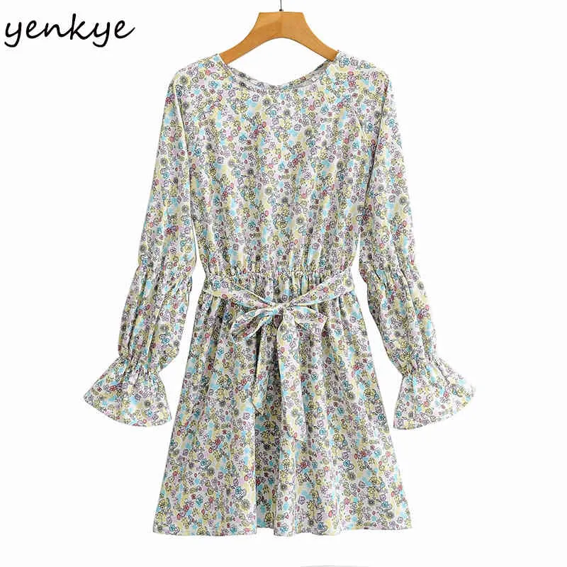 Yenkye sexy backless sweet floral print jurk vrouwen o hals lange mouw met riem a-lijn vrouwelijke jurk plus size zomer vestido 210515