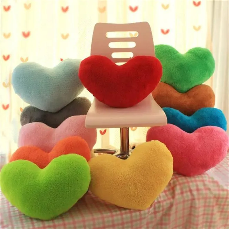 Fyllda djur tecknad plysch leksaker ins gullig imitation kreativ scen layout simulering kärlek hjärta solid färg soffa kudde kontor kudde bröllop gåva