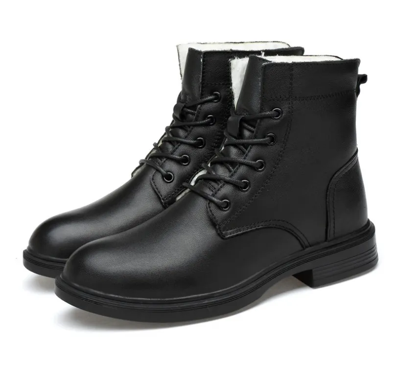 Mens Designer Laarzen Mannelijke Veiligheidsschoenen Onverwoestbare Werk Sneakers Mannen Waterdichte Beschermende Schoen Punctie-Proof Security Footwear