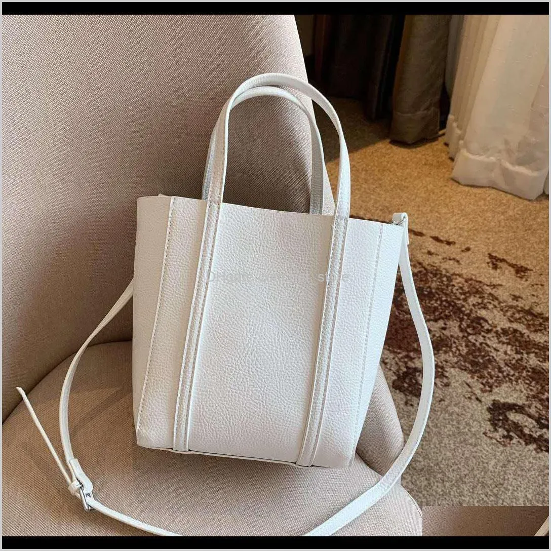 Designer Size Luxury Fashion Women Cute Purses Bag 22Cm Leather Arrival Simple Pattern Brtdm Bt1Gb School Bags R9Lpe