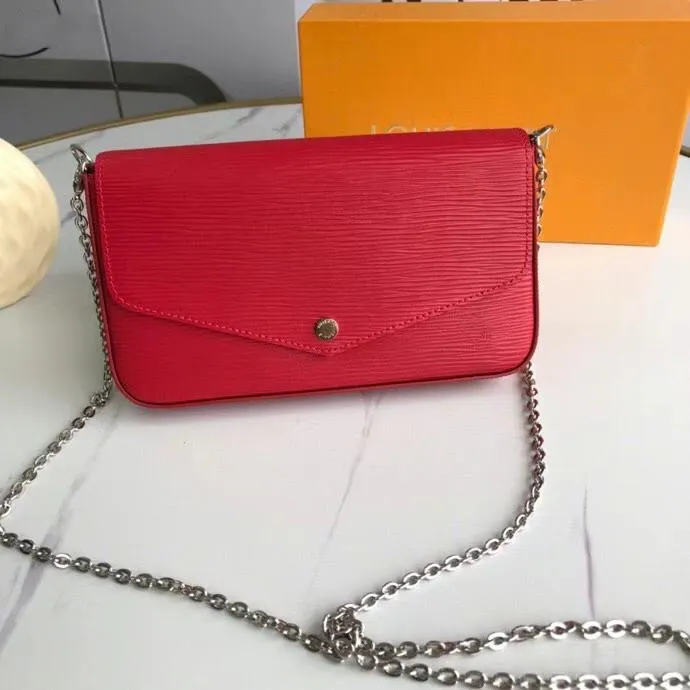 New women`s bag, fashion design, chain, one shoulder, diagonal, card bag, portable