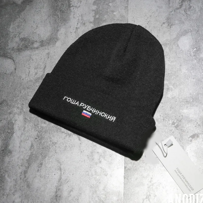 ま*ー様 【希少】GOSHA RUBCHINSKIY BEANIE / ブラック