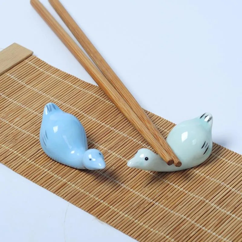 Bacchette 1PC Stile giapponese Ceramica a forma di anatra Poggia bacchette Decorazione Forniture da tavola per la casa fai-da-te