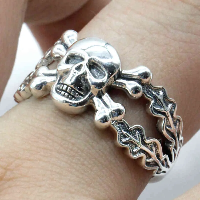 925 Sterling Silver Dubbelbenskalle med löv vid sidan Gotisk punk Cool stilring för män Kvinnor Biker Hiphop Rock Smycken