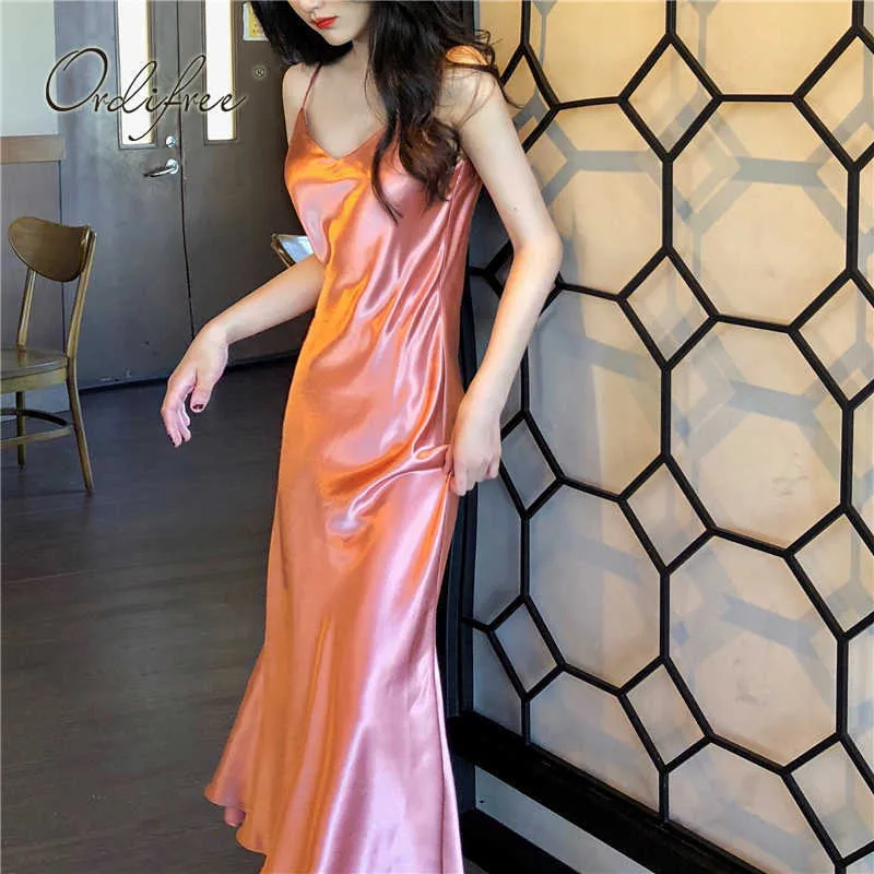 Ordifree 2021 Lato Kobiety Długi Satynowy Slip DrSpaghetti Patsu Party Drvintage Gold Black Silk Sexy Maxi Dress X0529