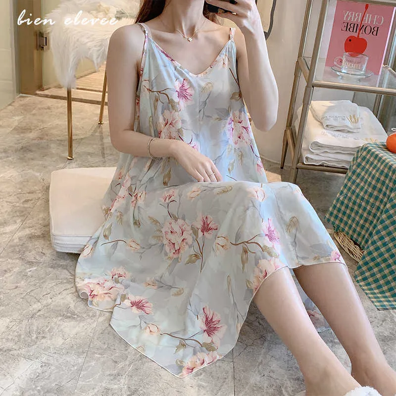 Women Nightgown Sleeping Dress Lingeries Bath-Gown Sexy Female Large Size NightDress Deep-V-Neck Charming Summer Sleepwear Flora 210924