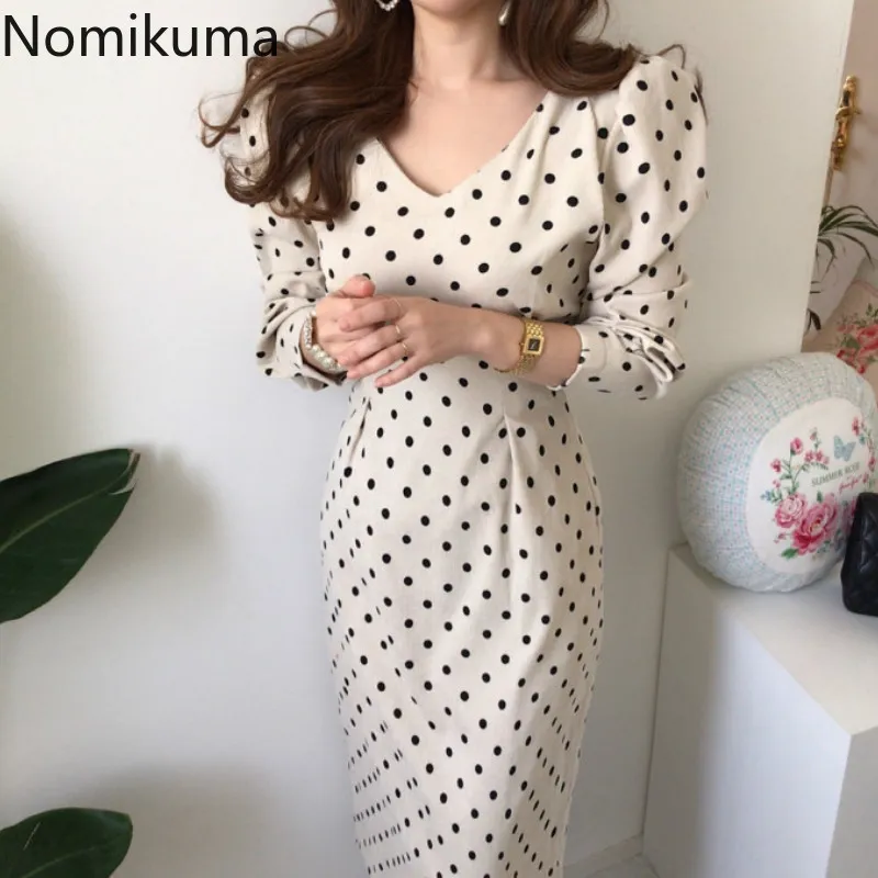 Nomikuma Polka Dot Sukienka Kobiety Slim Talia Lace Up Vintage V Neck Długi Rękaw Suknie Sztruksowe Koreański Eleganckie Vestidos 3A647 210514