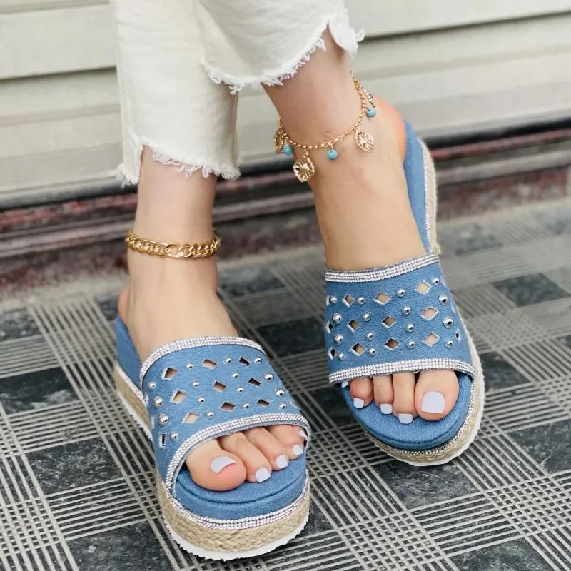 Sandalias plataforma online con lazo
