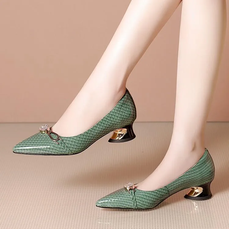 Dress Shoes MLJUESE 2021 Women Pumps Soft Cow Leather Autumn Spring Crystal Green Metal Decoration Pointed Toe High Heels Size 42