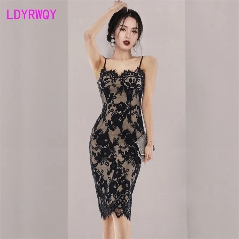 LDYRWQY summer Korean version sexy temperament lace V-neck slim dress Office Lady Polyester 210416