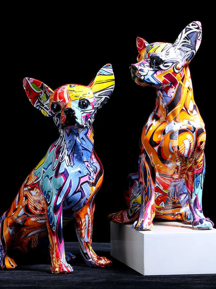 Semplice colore creativo Bulldog Chihuahua Statua del cane Ornamenti per soggiorno Entrata domestica Armadietto del vino Decorazioni per ufficio Artigianato in resina 210804