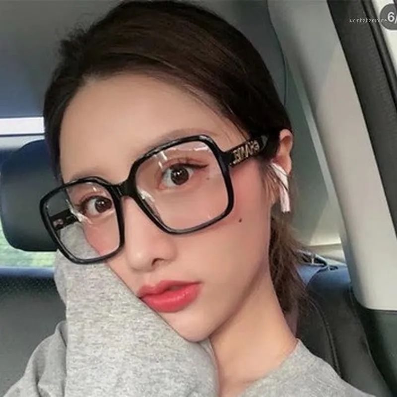 Sunglasses Square Large Frame Anti Blue Light Glasses Women 2021 Designer Fashion Letter Eyewears Ladies Clear Plain Mirror