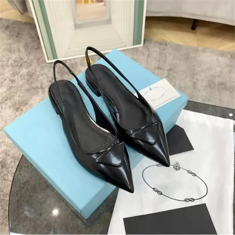 Top Quality Brand Women Sandals Pumps Pointed Toe High Heels Letter Triangles Slippers Sexy Fashion Dress Shoes Cat Heel Flip Flop Ankle Straps Sandal