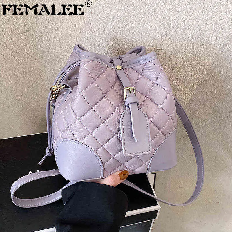 Сумки для покупок Trelia de diamante Bolsa Bal Feminina Luxo Marca Bolsas Moda Macio Couro Do Plutnio Feminino Ombro Crossbody Saco Sacos Corrente 220304