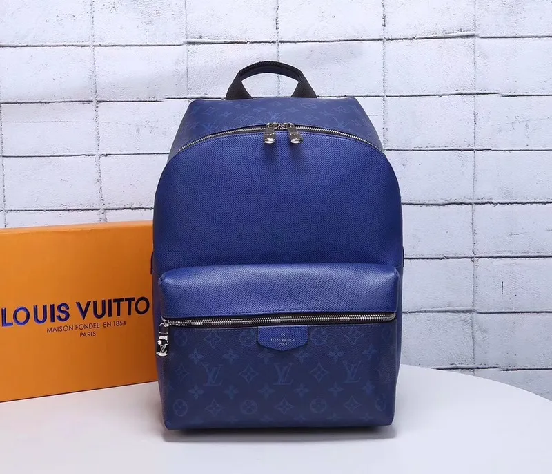 Louis Vuitton Outdoor Messenger Cobalt autres Toiles Monogram