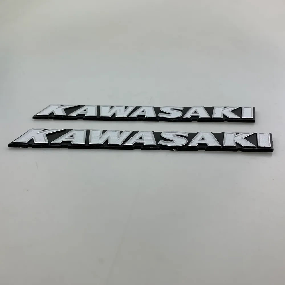 For modified Kawasaki Kawasaki retro car street car stereoscopic aluminum fuel tank hard standard white lettering buoy Decal metal257J