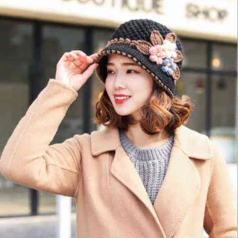 Black Ru Christmas New Year Round Roof Winter Knit Wool Thick Flower Knitted Women Girl Lady Head Warmer Outdoor Hats Y21111