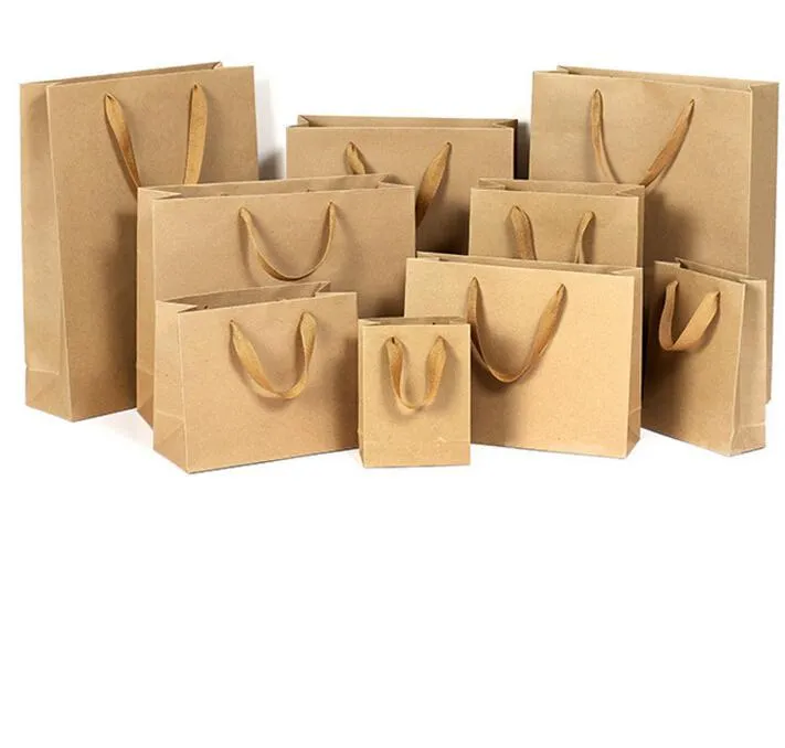 2021 Stock di 10 taglie e sacchetto regalo in carta personalizzato sacchetto di carta kraft marrone con manici all'ingrosso