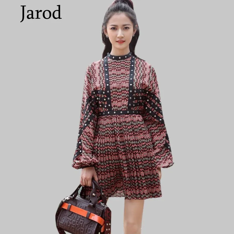 Runway Dress Women Designer High Quality Spring Fashion Long Sleeve Printed Casual O Neck Patchwork Pleated Dress Lady 210518