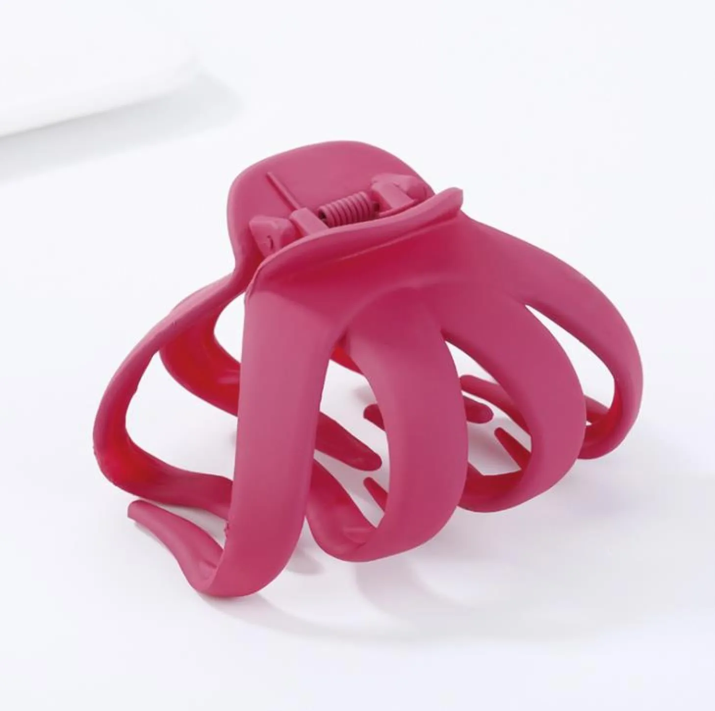 New Arrival Korea Style Simple Matte Large Size Hair Claws Adults Women Hair Clips Crabs Clamps Daily Hair Styling Accessories