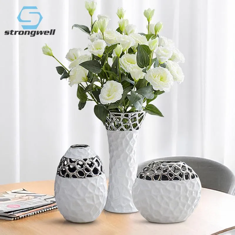 Vases Strongwell nordique blanc en céramique creux affichage de bureau Vase à fleurs Artware ornements artisanat cadeau de mariage décoration de la maison