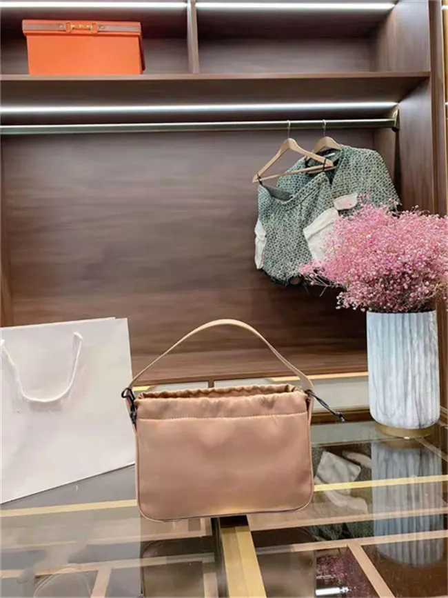 2021 drawstring bags handbag luxury lady designer handbags high-end fashion practical and durable satin cowhide net red bag size 24*17 large capacity